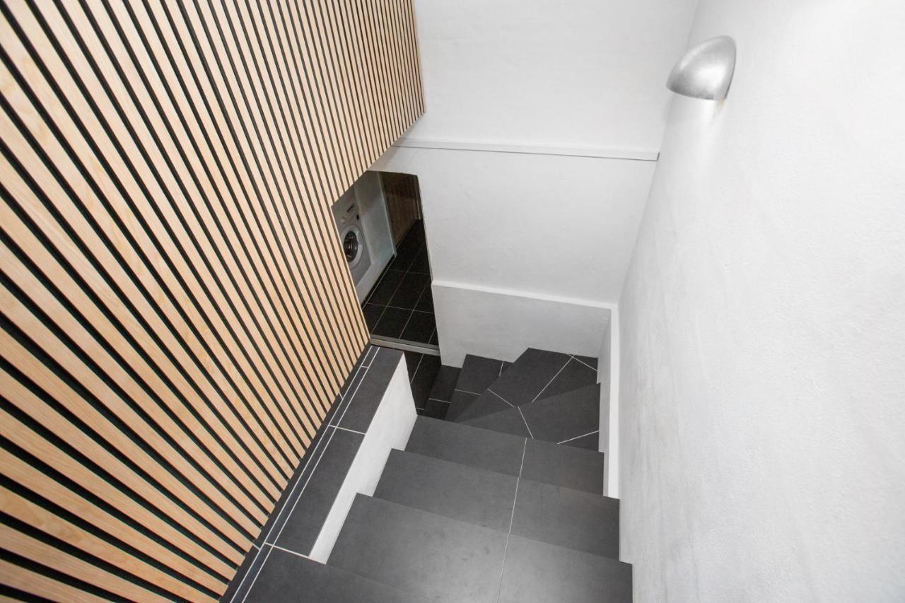 Moderne & Fuldt Udstyret Lejlighed M.Plads Til 4 Hojbjerg Екстериор снимка